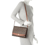 Vintage Monogram Pochette Bordeaux Bag