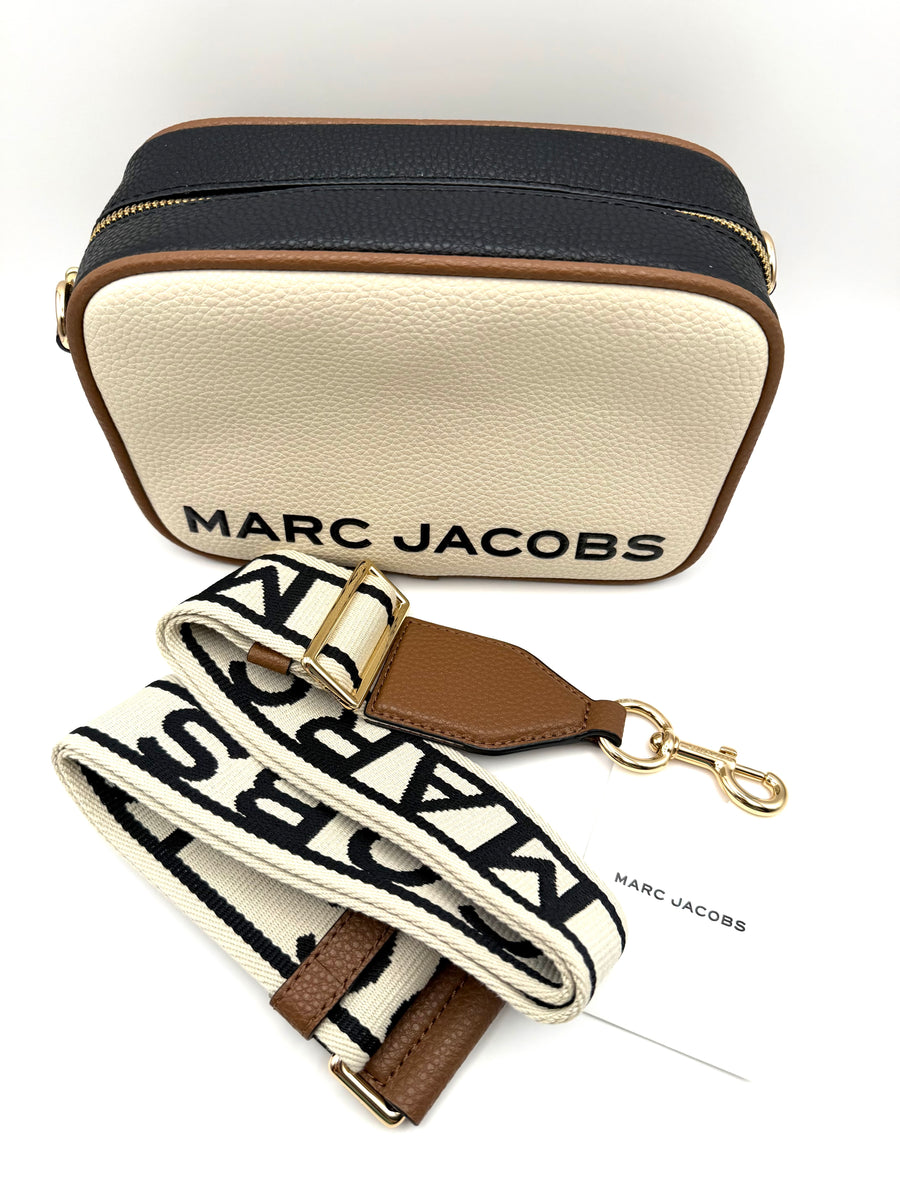 MARC JACOBS CAMERA BAG