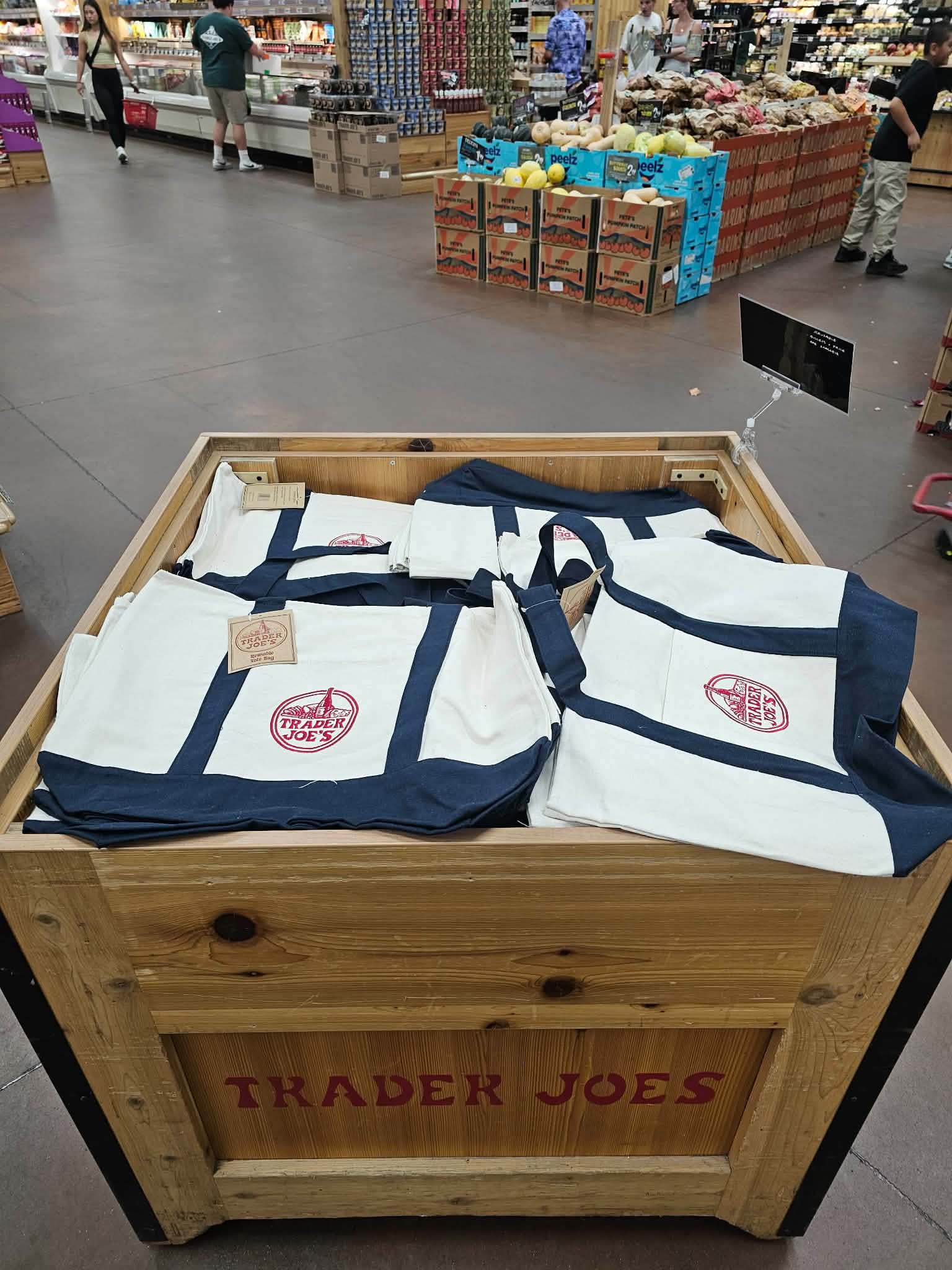 TRADERS JOE TOTE BAG : PRE-ORDERS