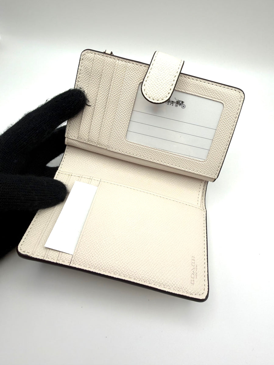 COACH SMALL WALLET