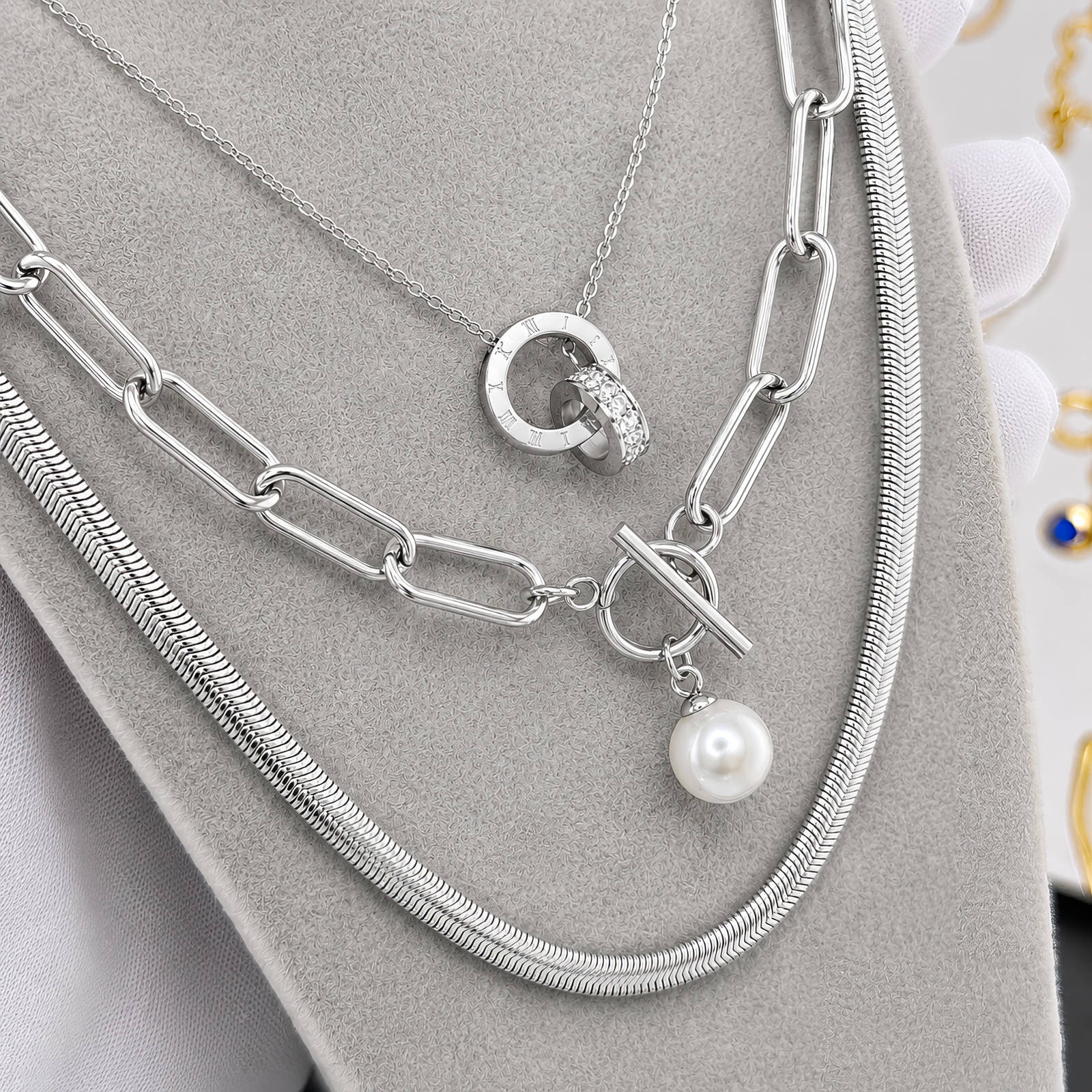 STAINLESS STEEL NECKLACE - INTENSITY