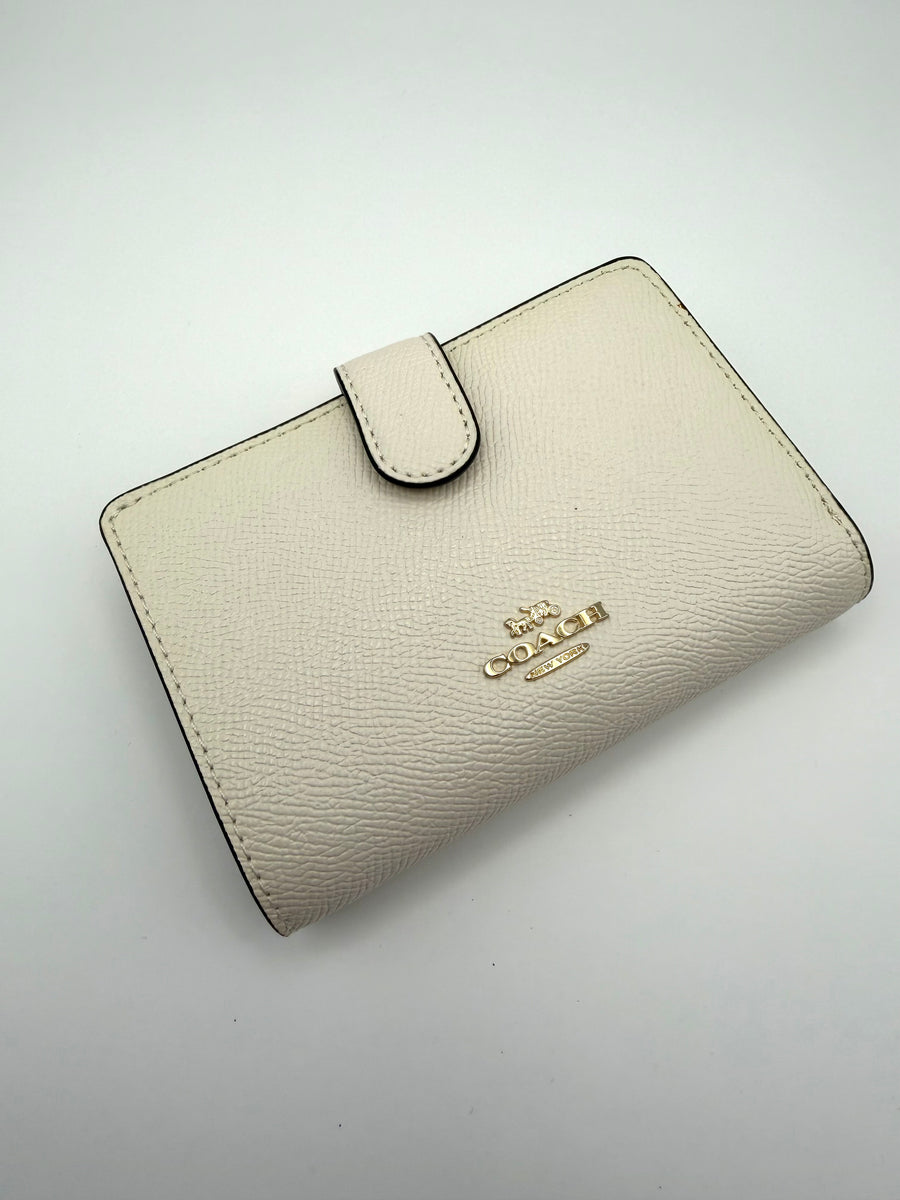 COACH SMALL WALLET
