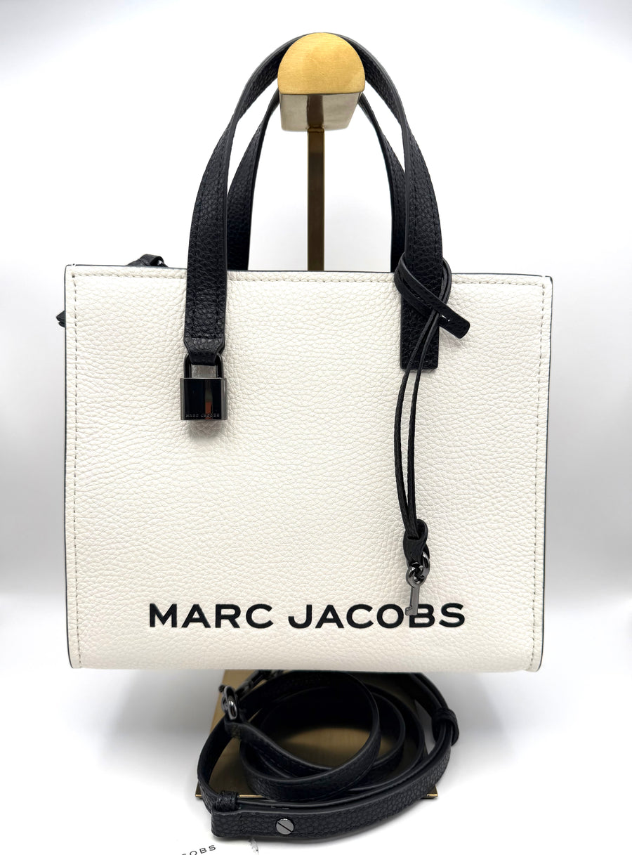 MARC JACOBS