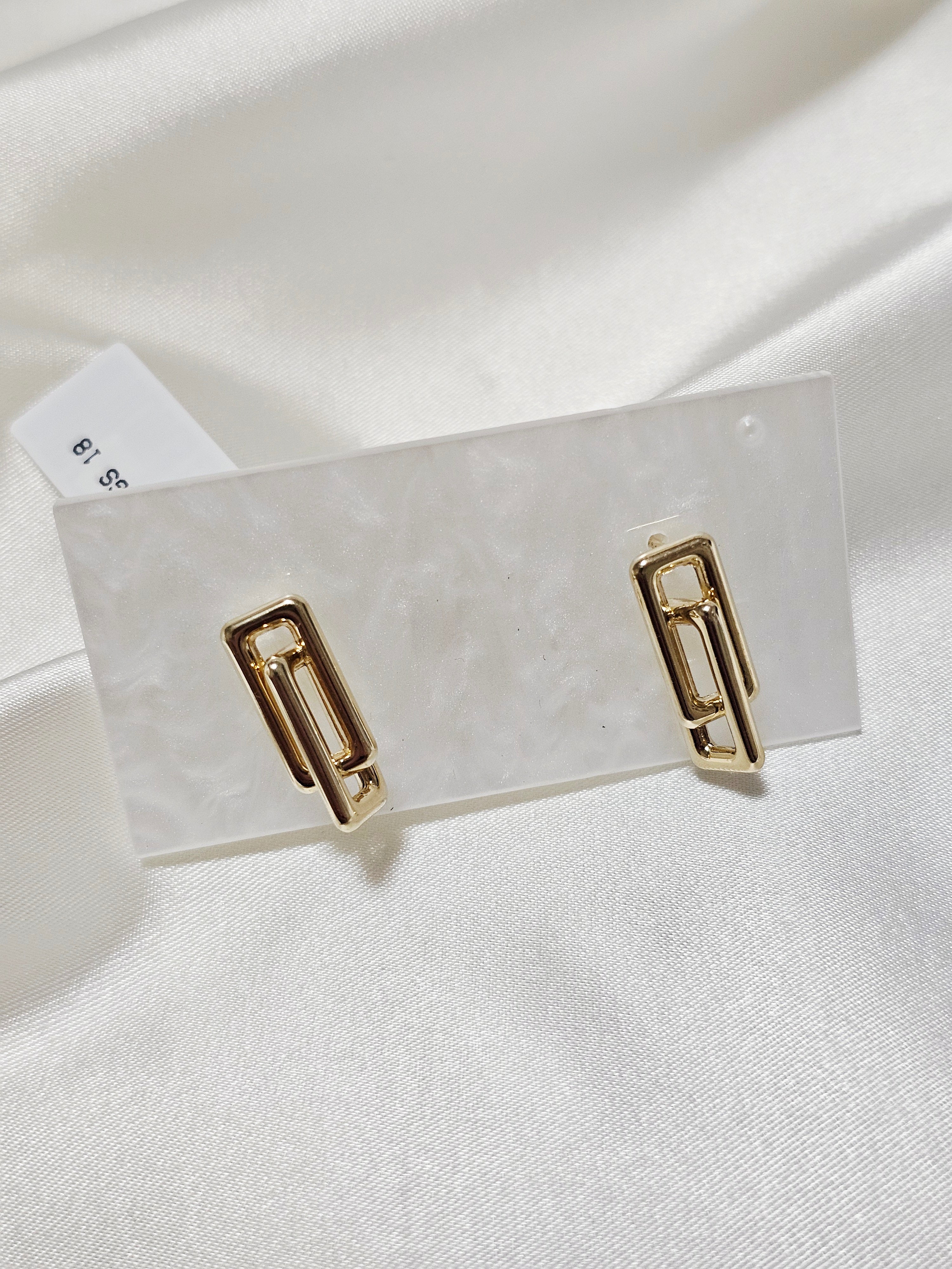 BOTTEGA STUD EARRING