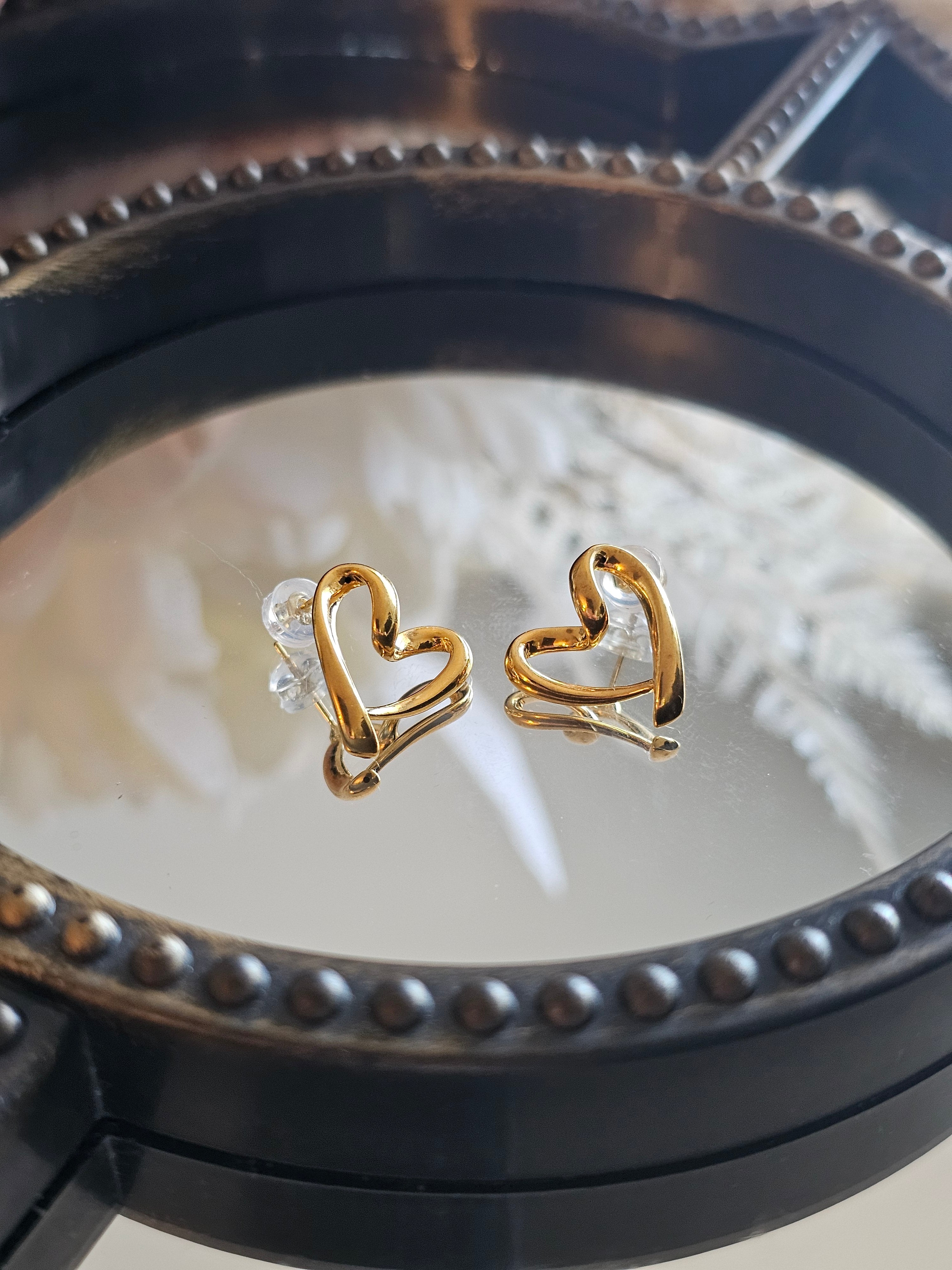 Happy Heart Stud Earring
