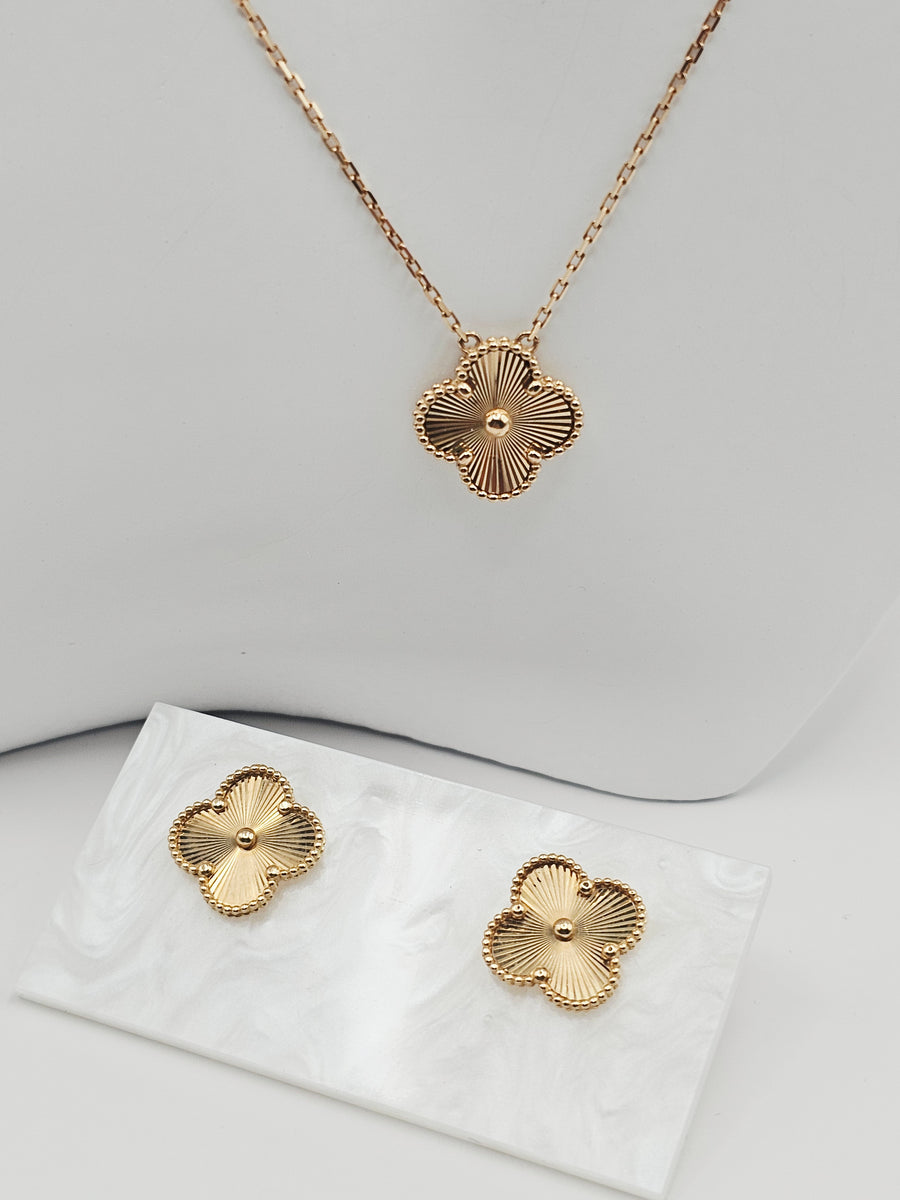 Clover Set Neacklace & Earrings