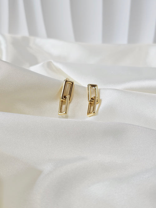 Bottega Stud Earring