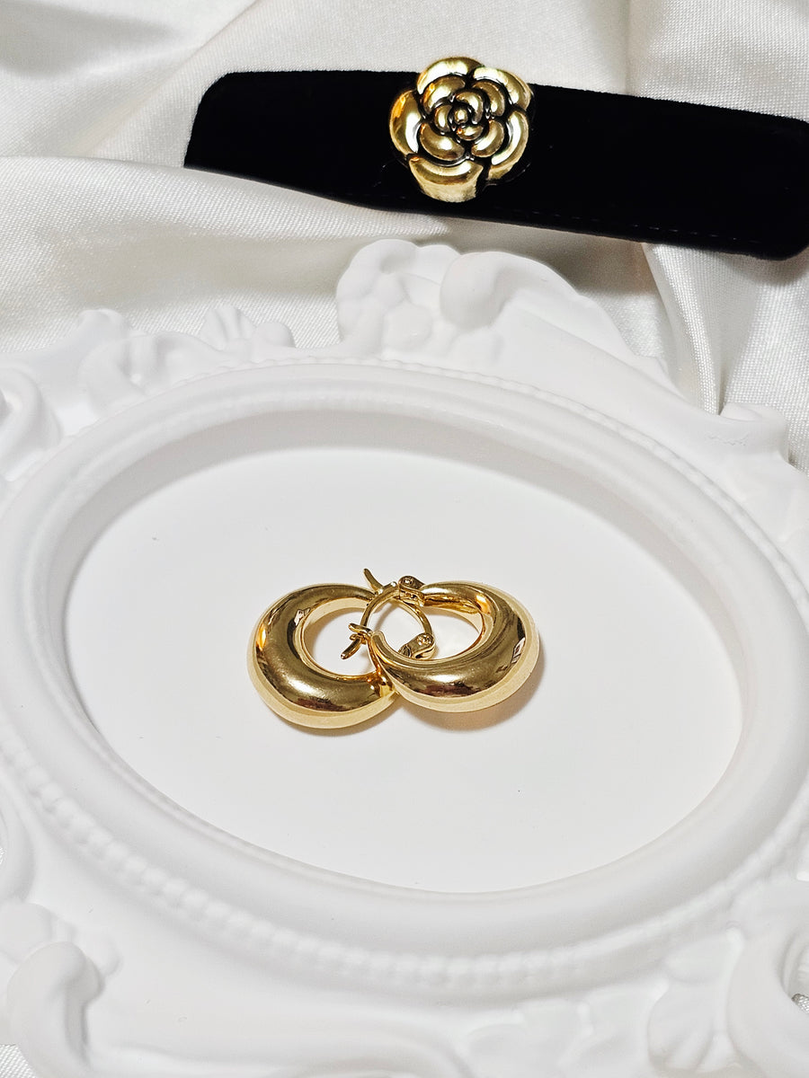 Japan Gold : Dome Earring