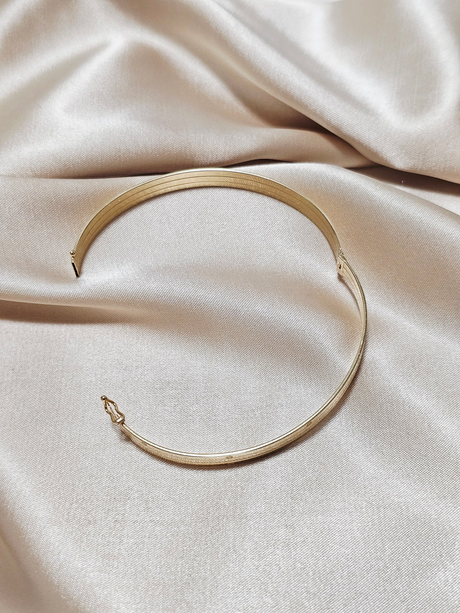 LOVE BANGLE