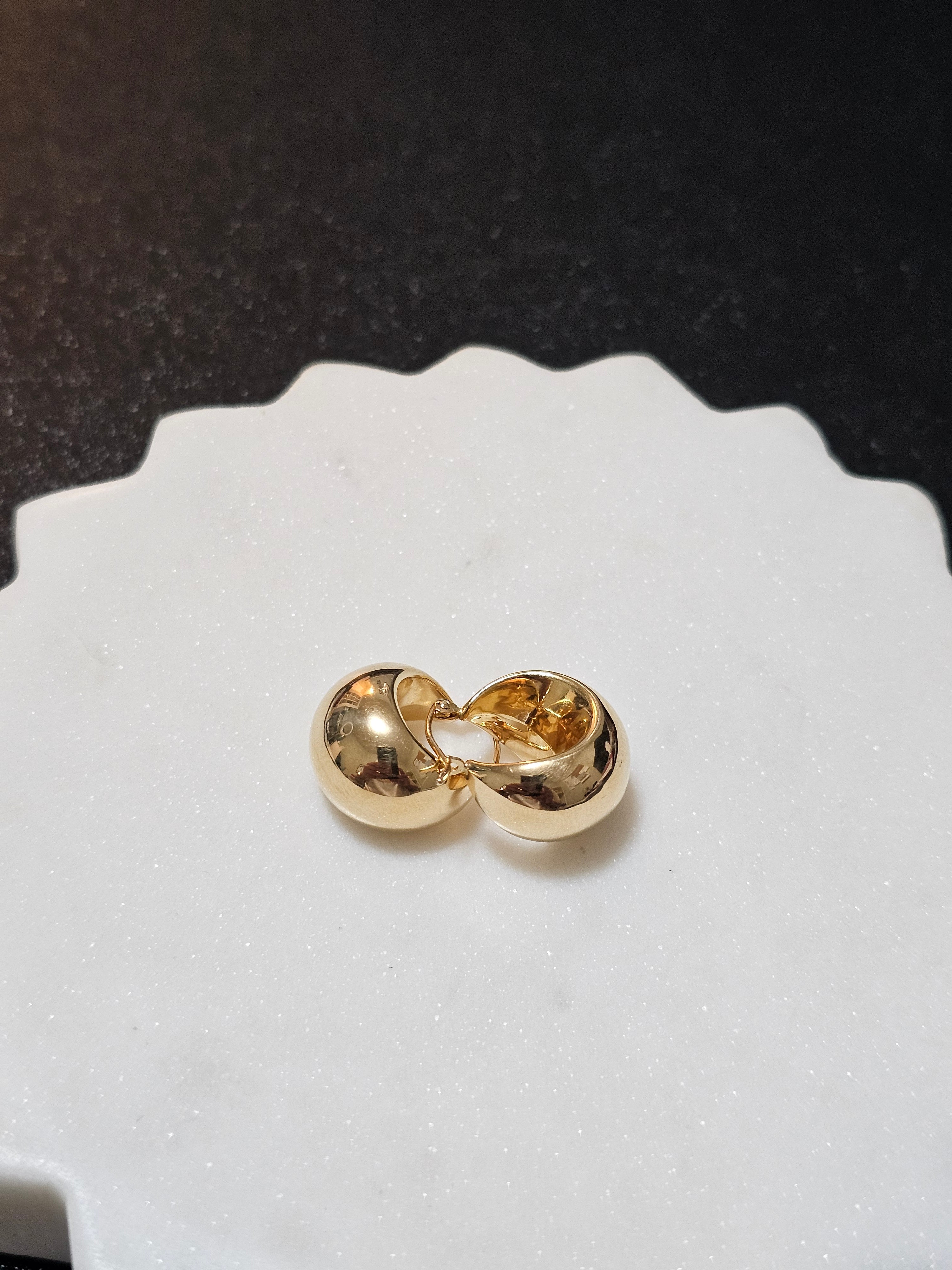 Small Chunky Loop Earring