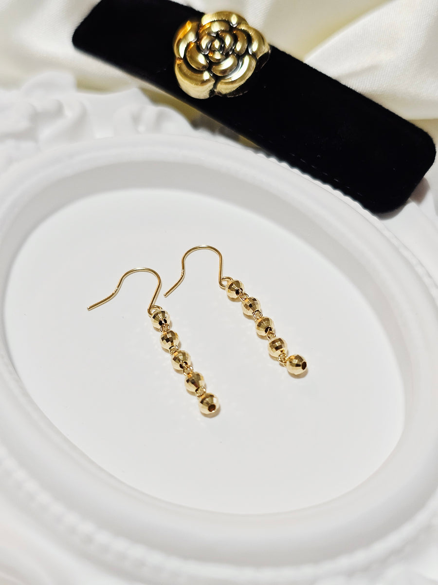 Japan Gold Dangling Earring