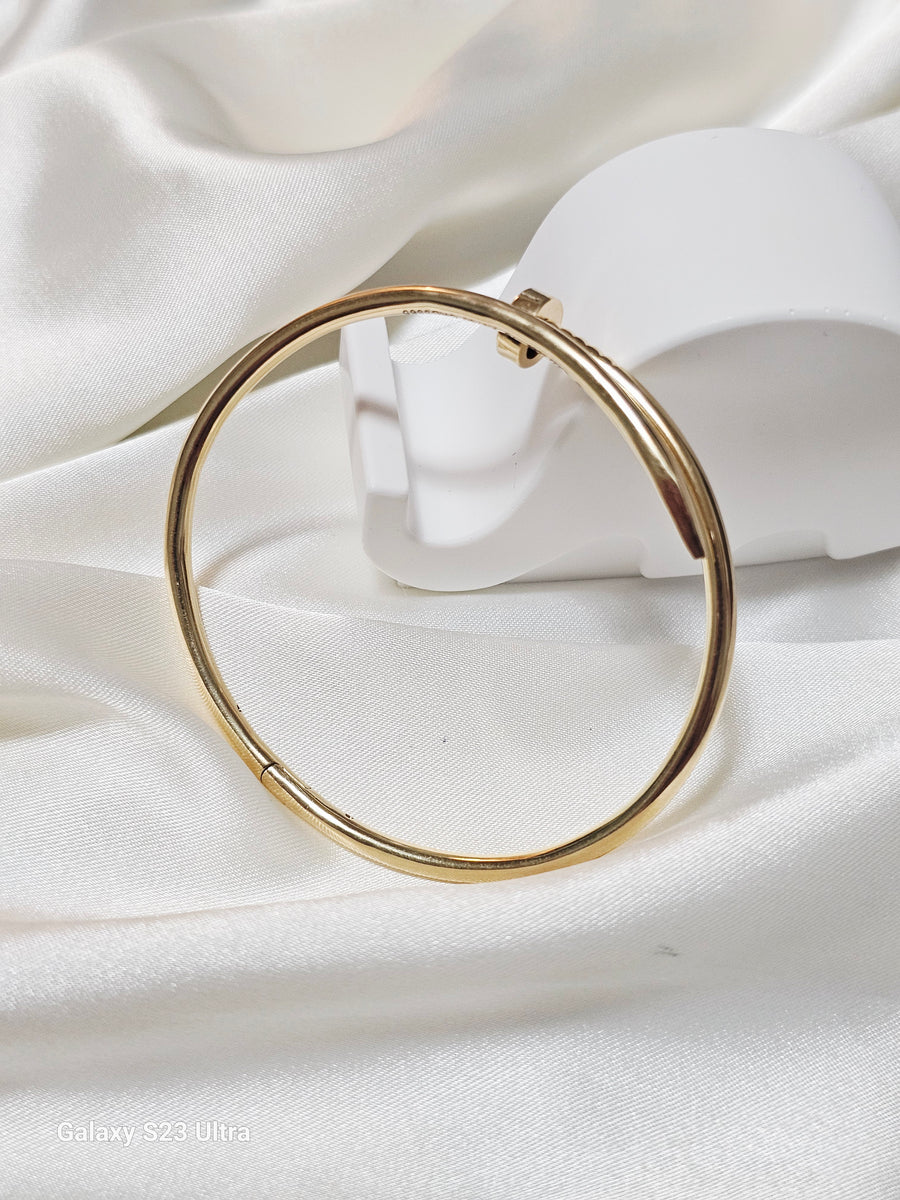 NAIL BANGLE 16'