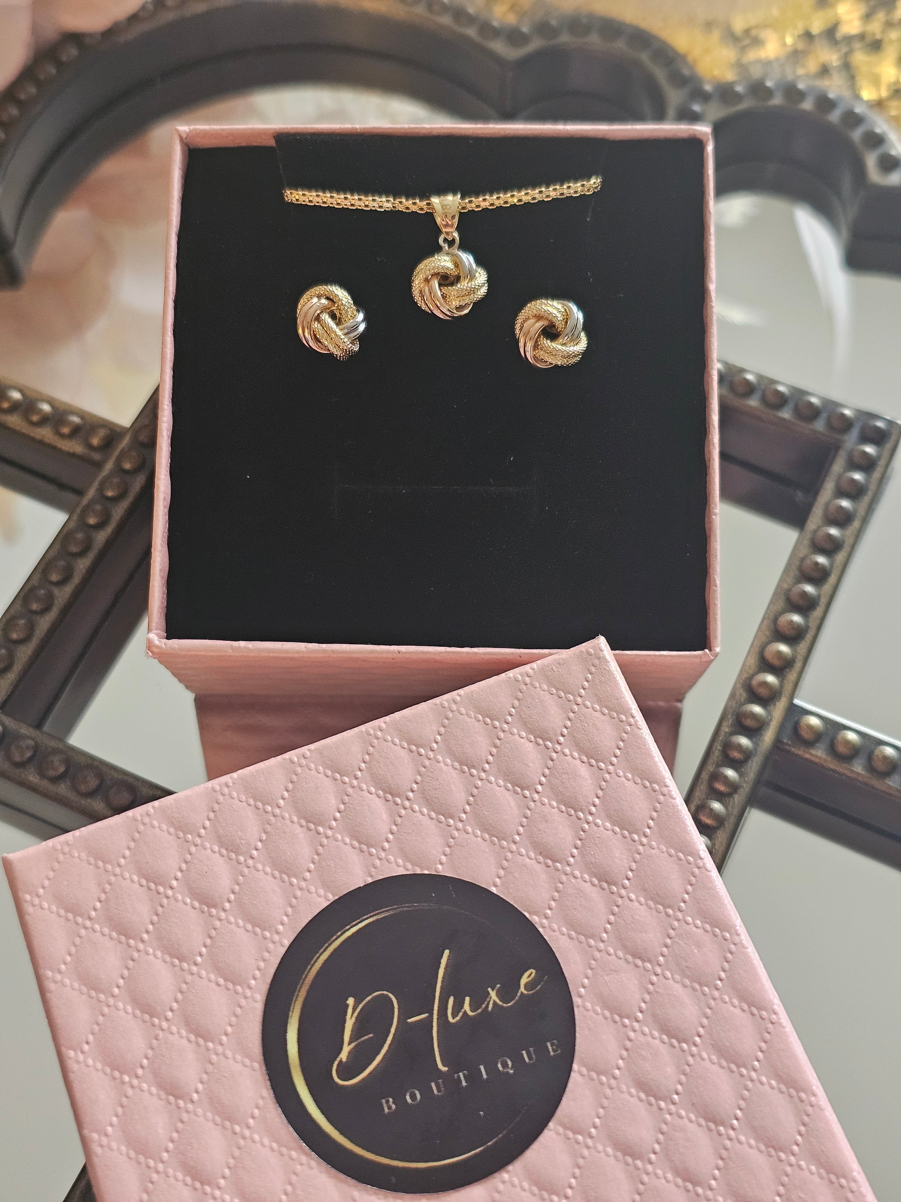 Full Set Cinnamon Necklace & Earrings