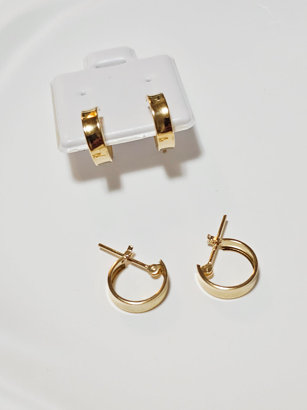 JAPAN SMALL DOME EARRING (Copy)