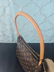 Looping Monogram Hand Bag
