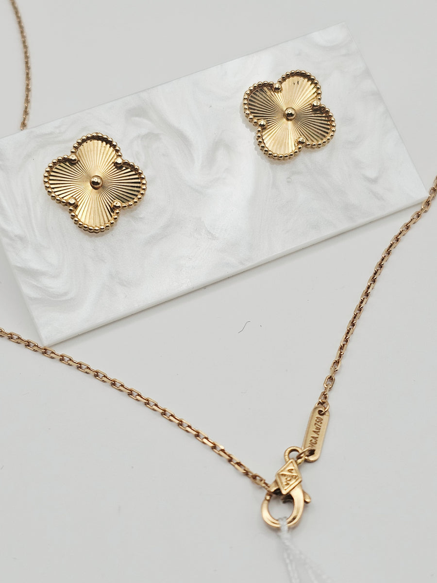 Clover Set Neacklace & Earrings