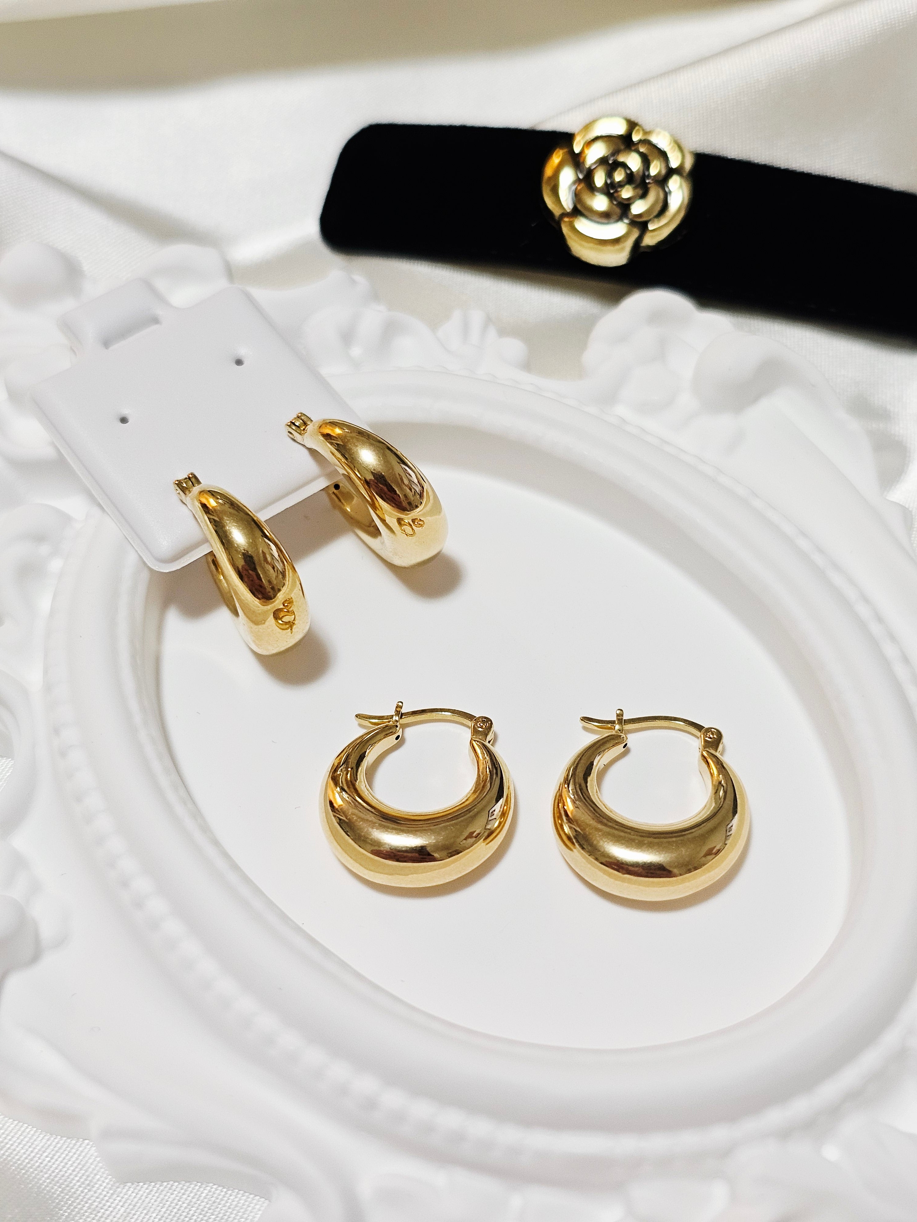 Japan Gold : Dome Earring
