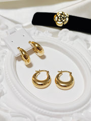 Japan Gold : Dome Earring