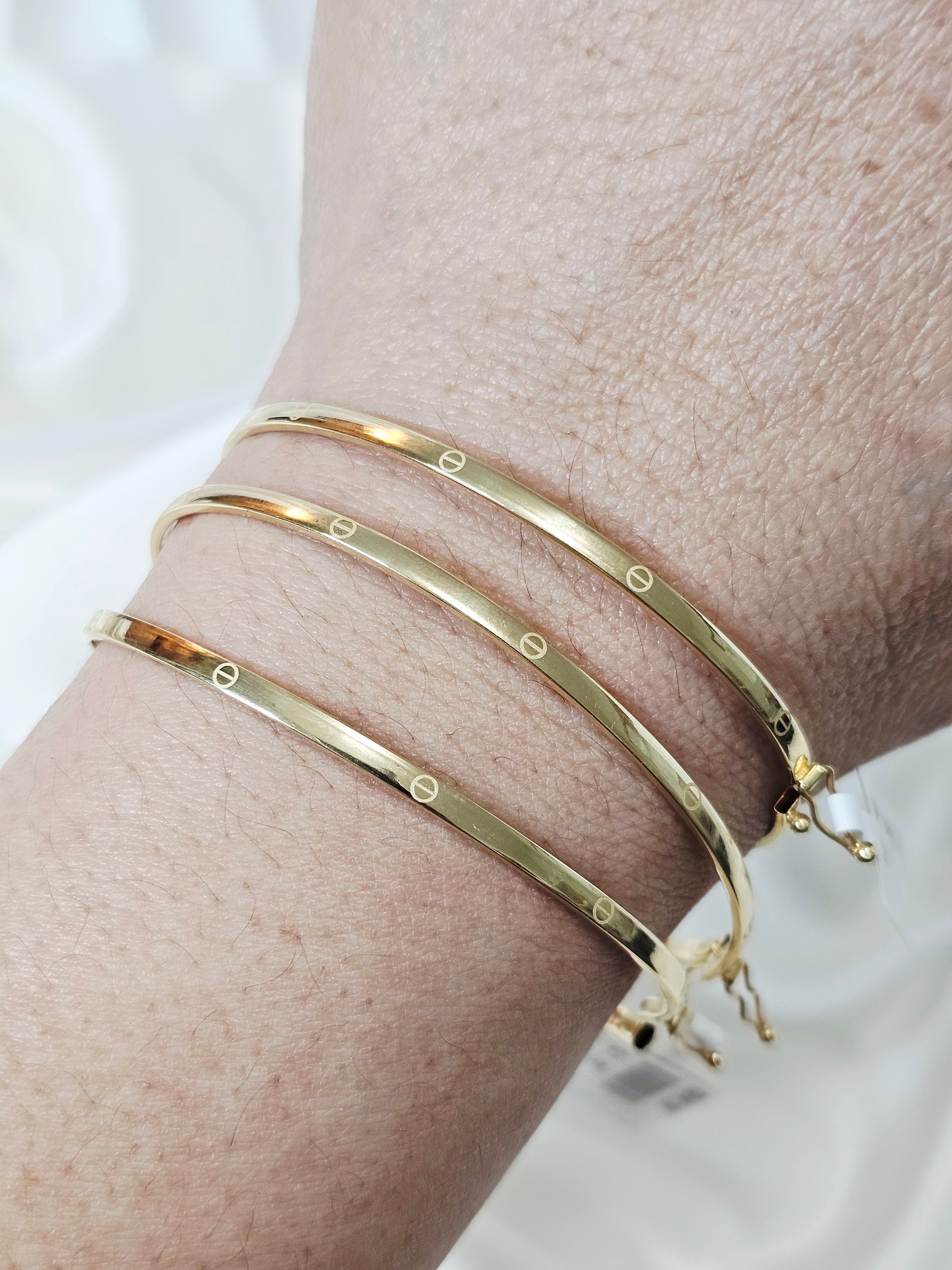 Thin Love Bangle