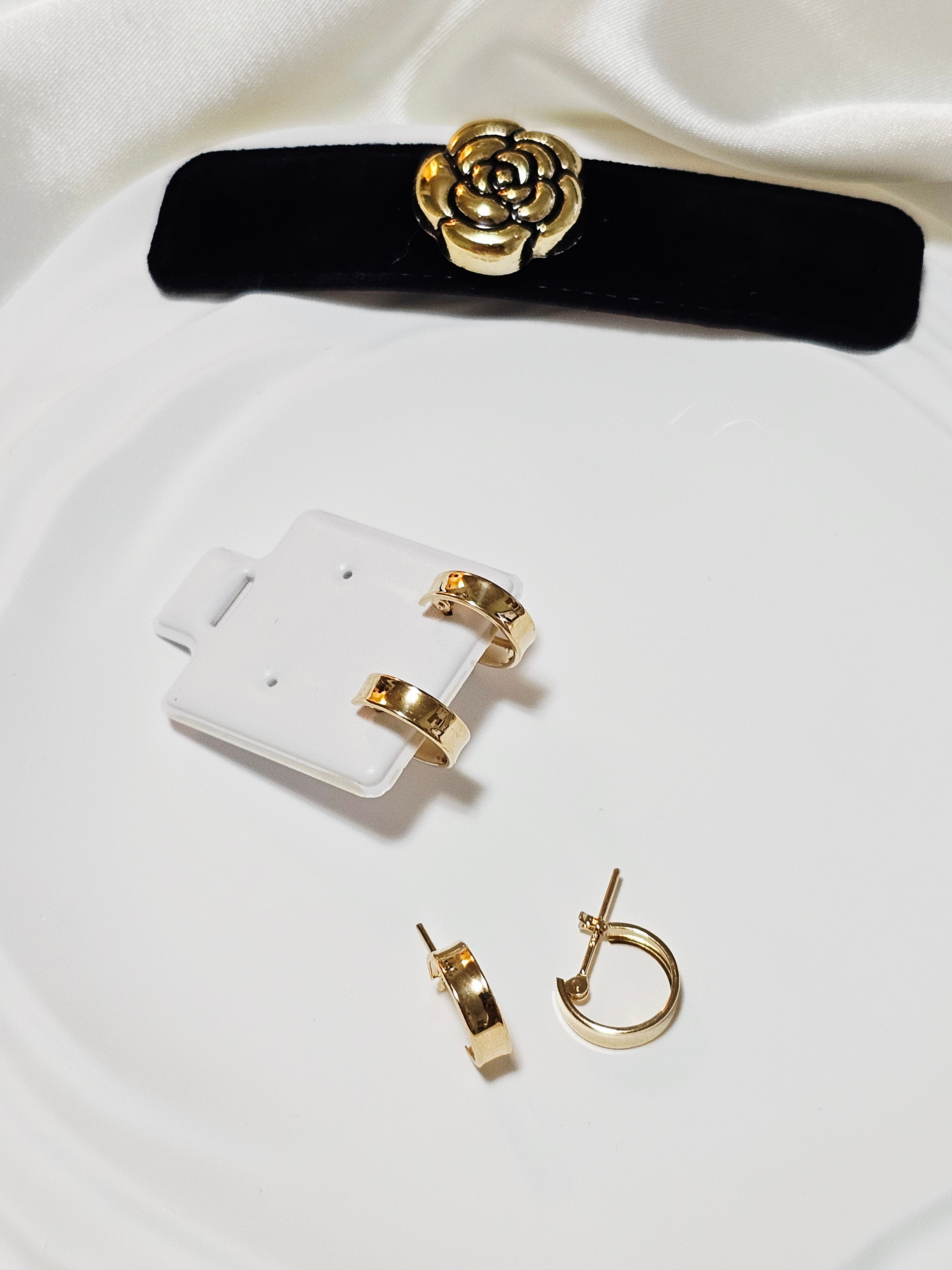 JAPAN SMALL DOME EARRING (Copy)