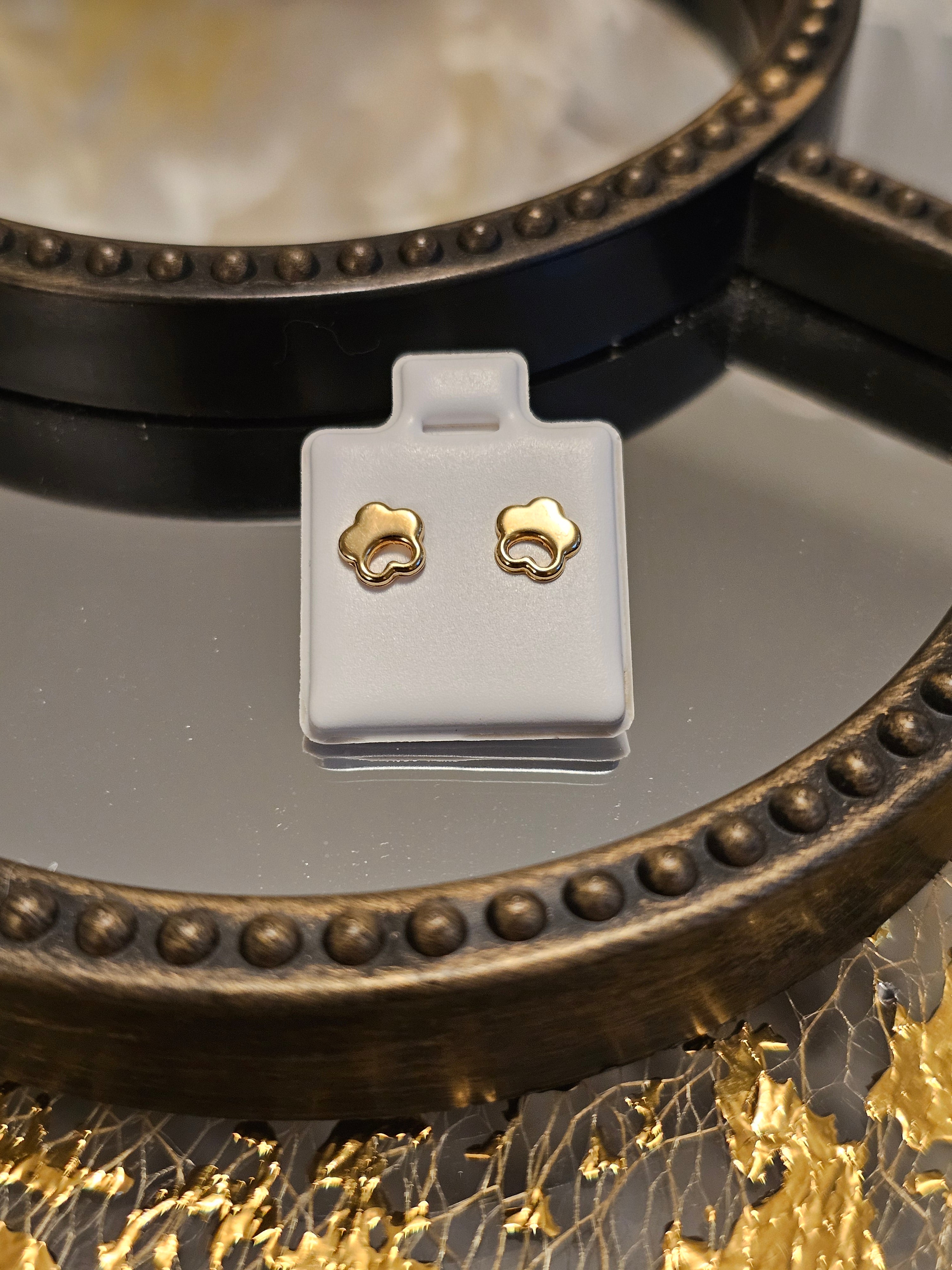 Paw Print Stud Earrings