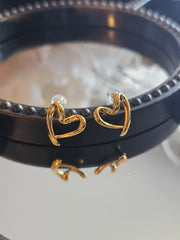 Happy Heart Stud Earring