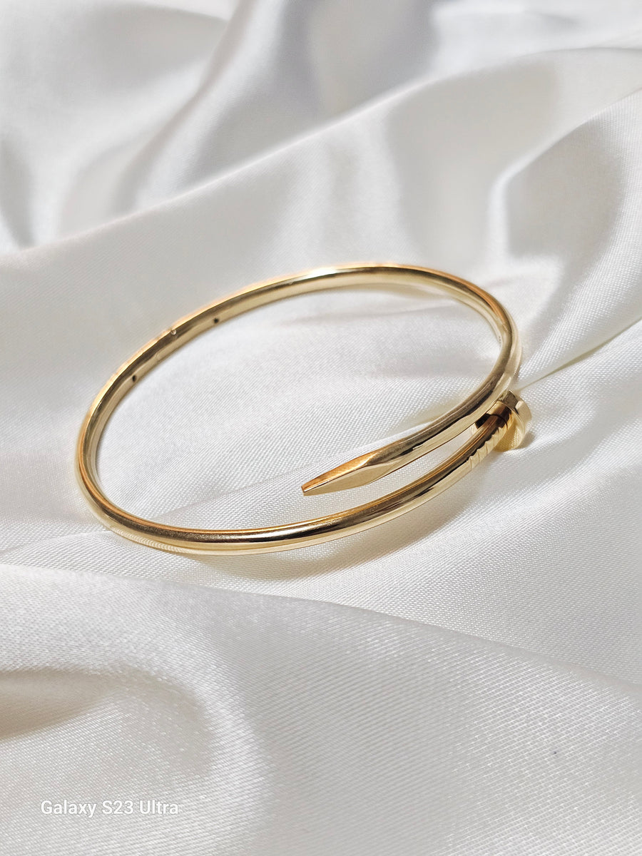 NAIL BANGLE 16'