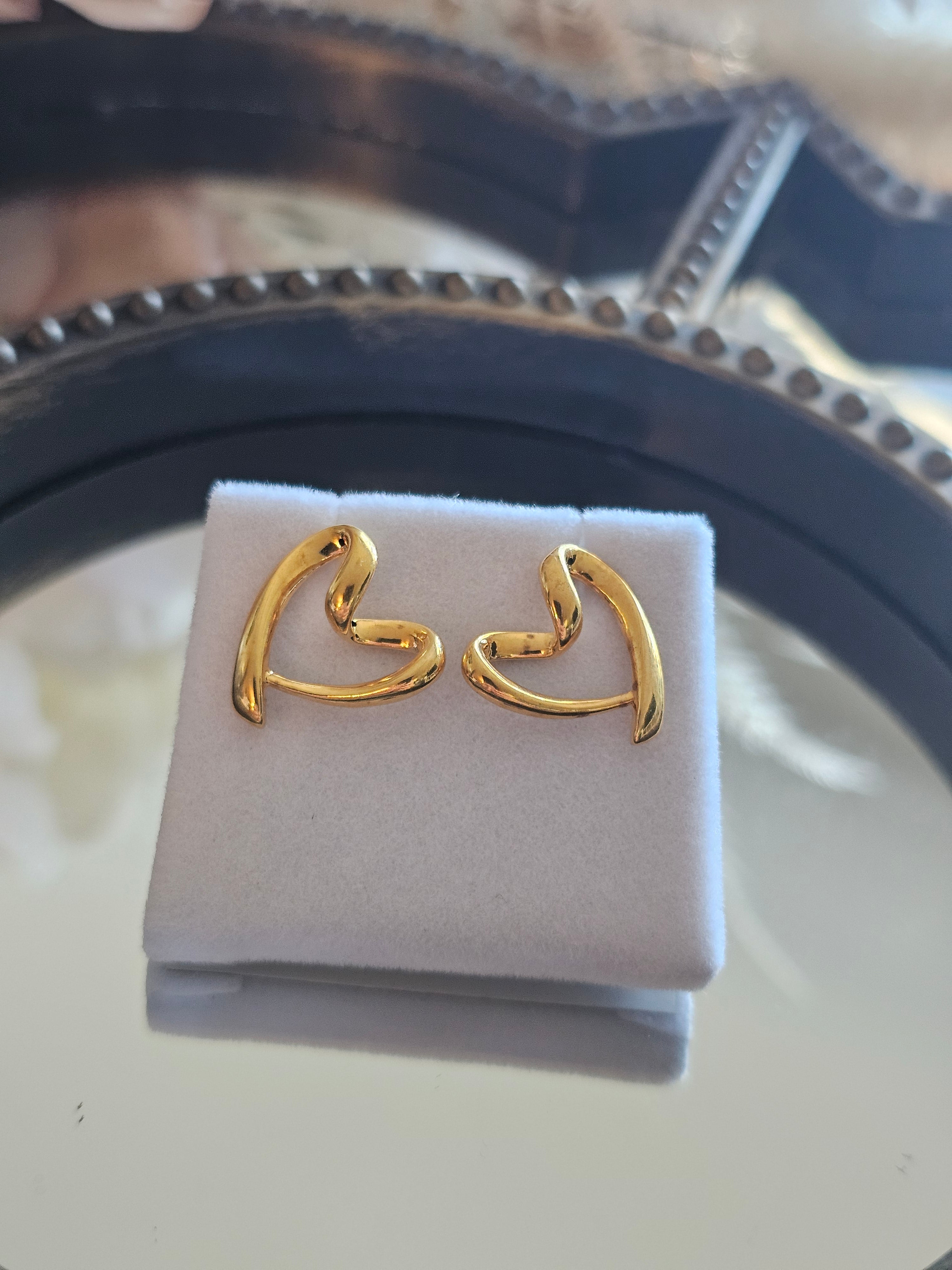Happy Heart Stud Earring