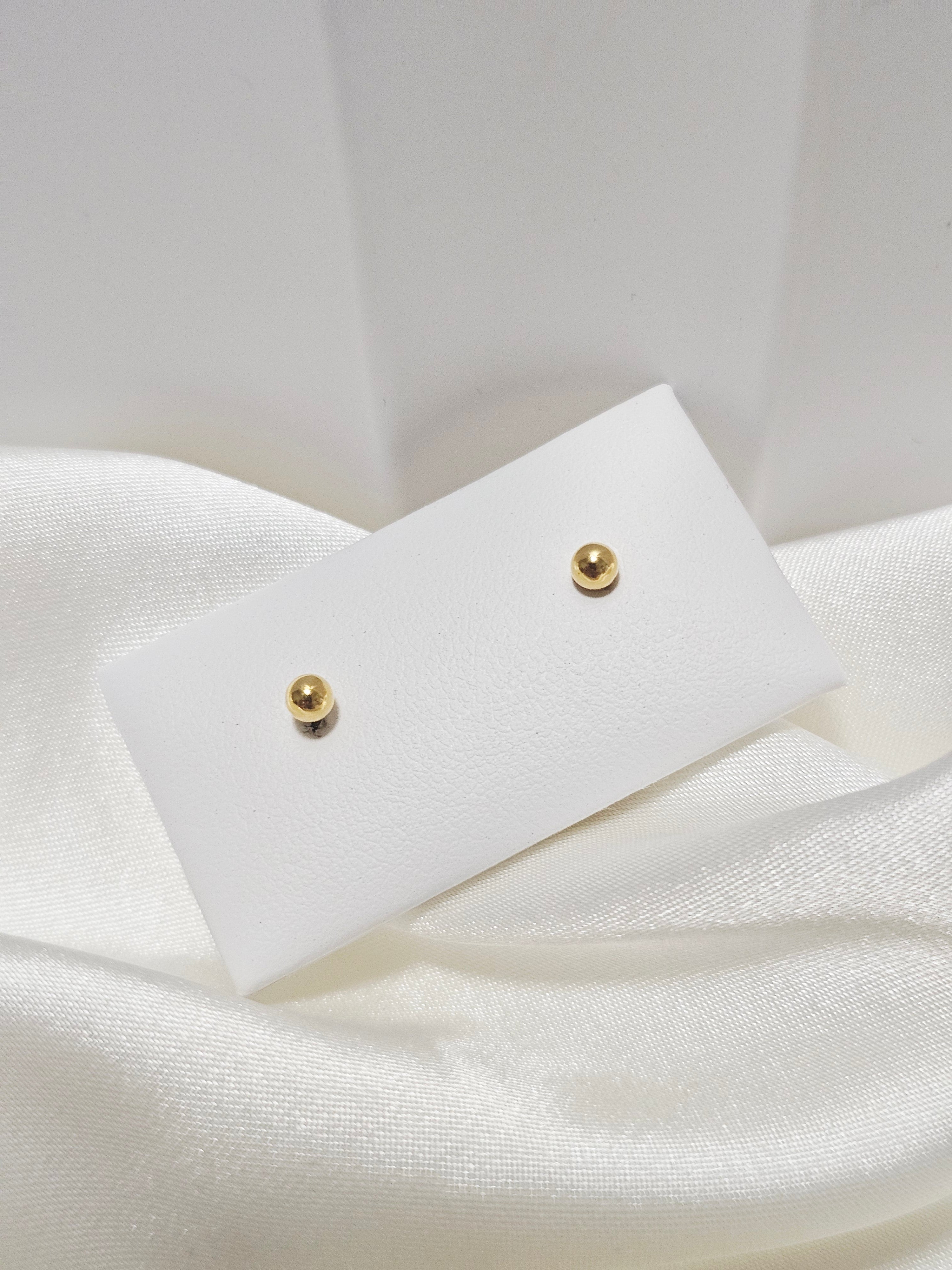 BALL SCREW TYPE EARRING