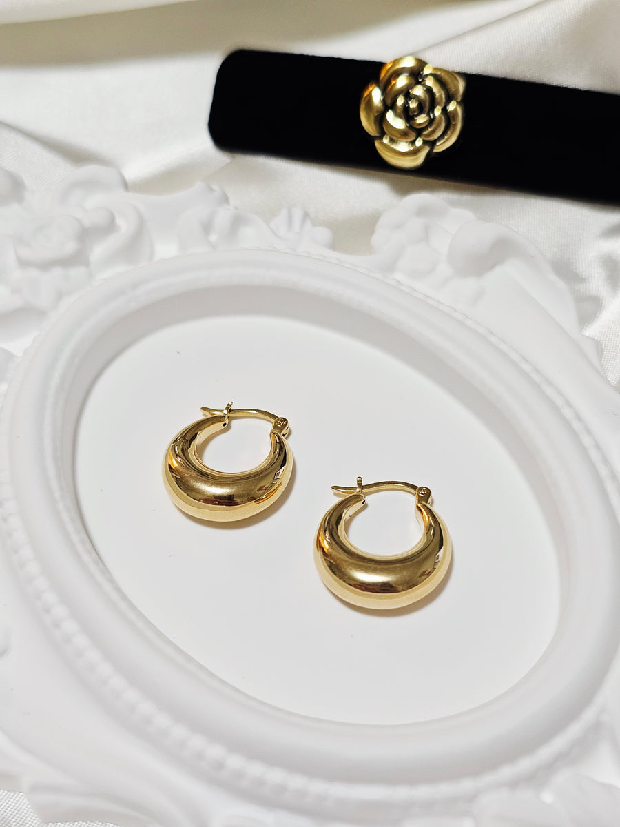 Japan Gold : Dome Earring