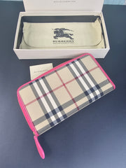 Burberry  Zippy Long Wallet