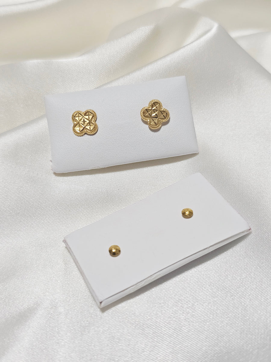 BALL SCREW TYPE EARRING