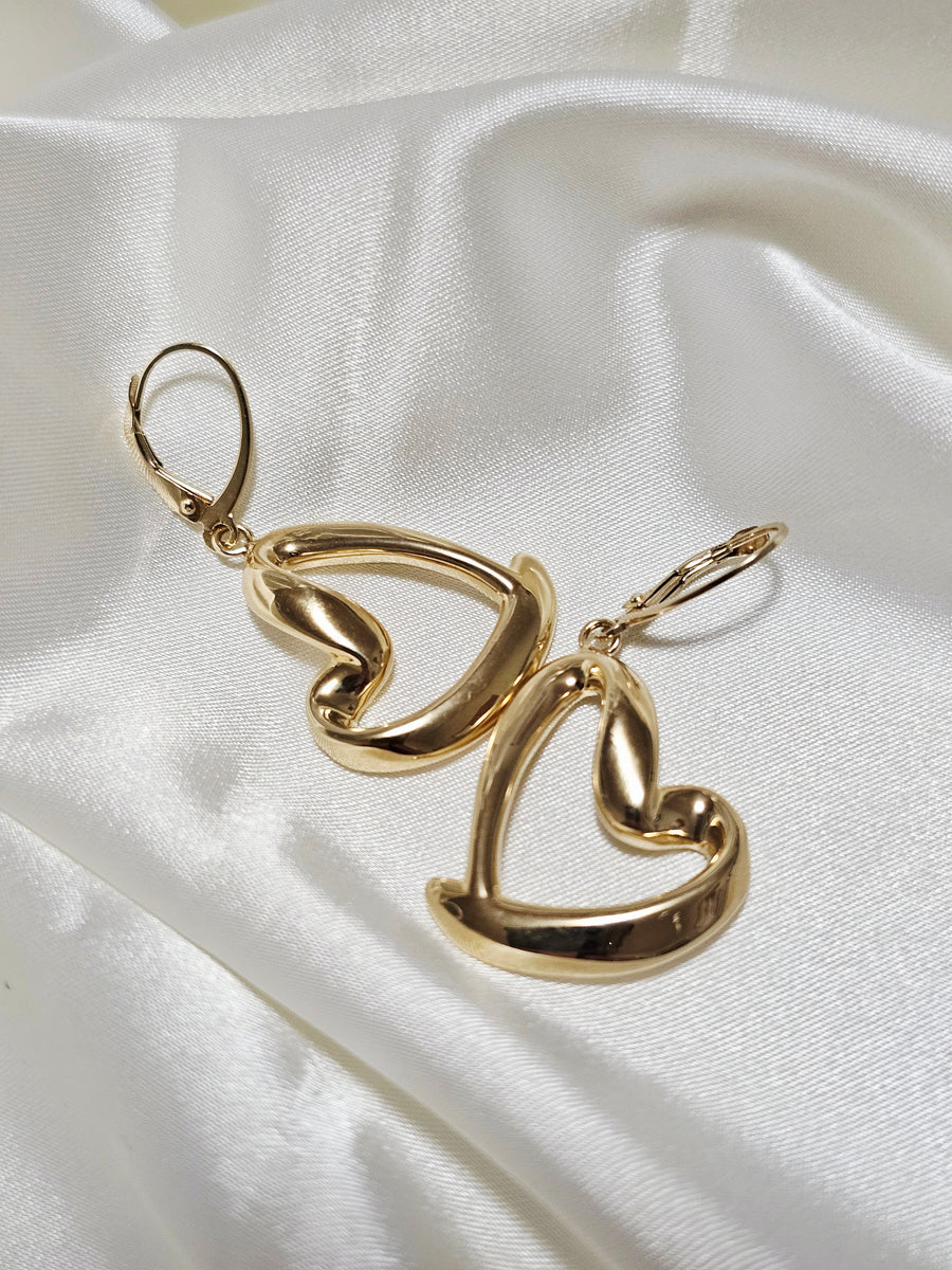 Happy Heart Dangling Earrings
