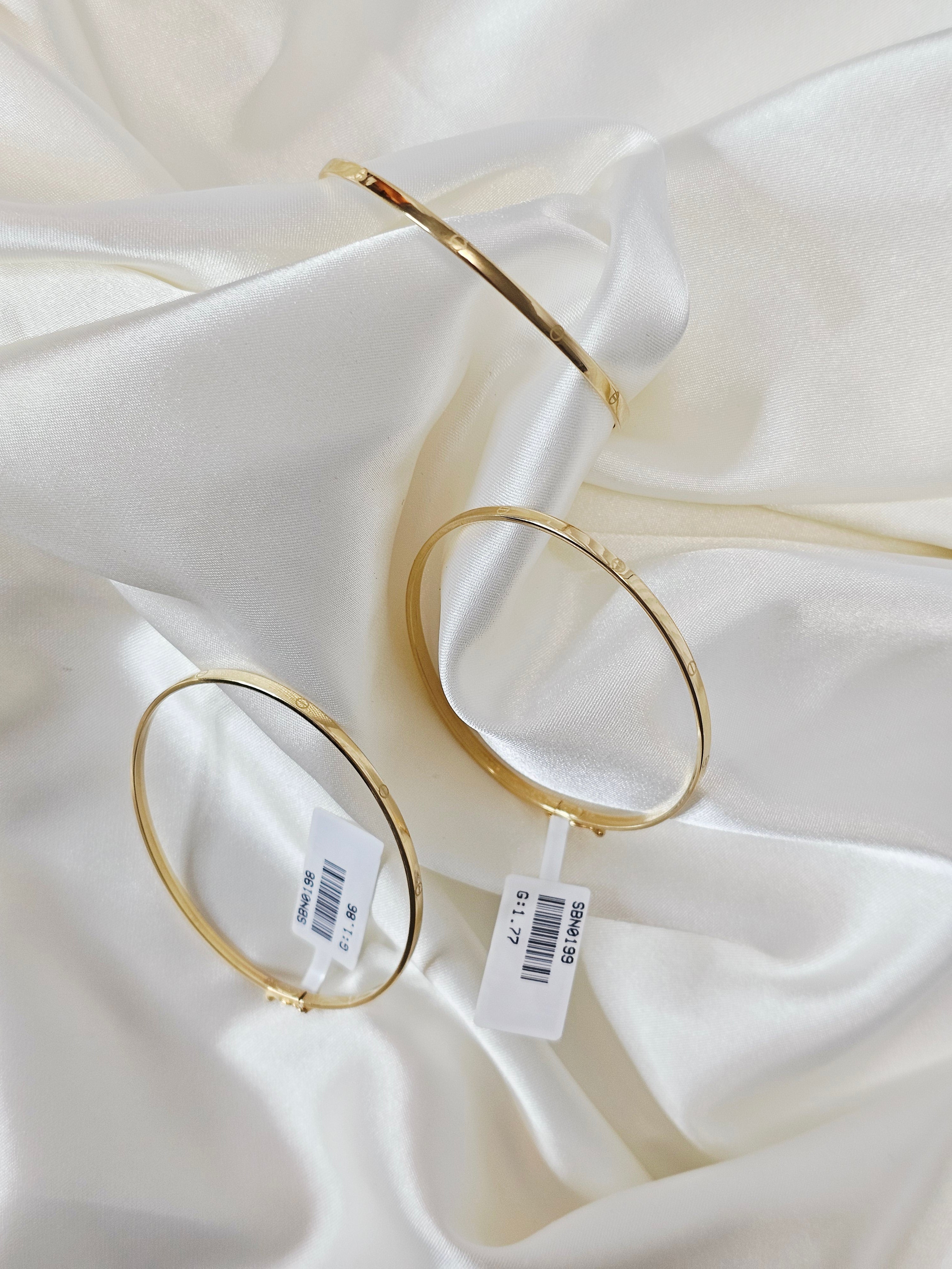 Thin Love Bangle