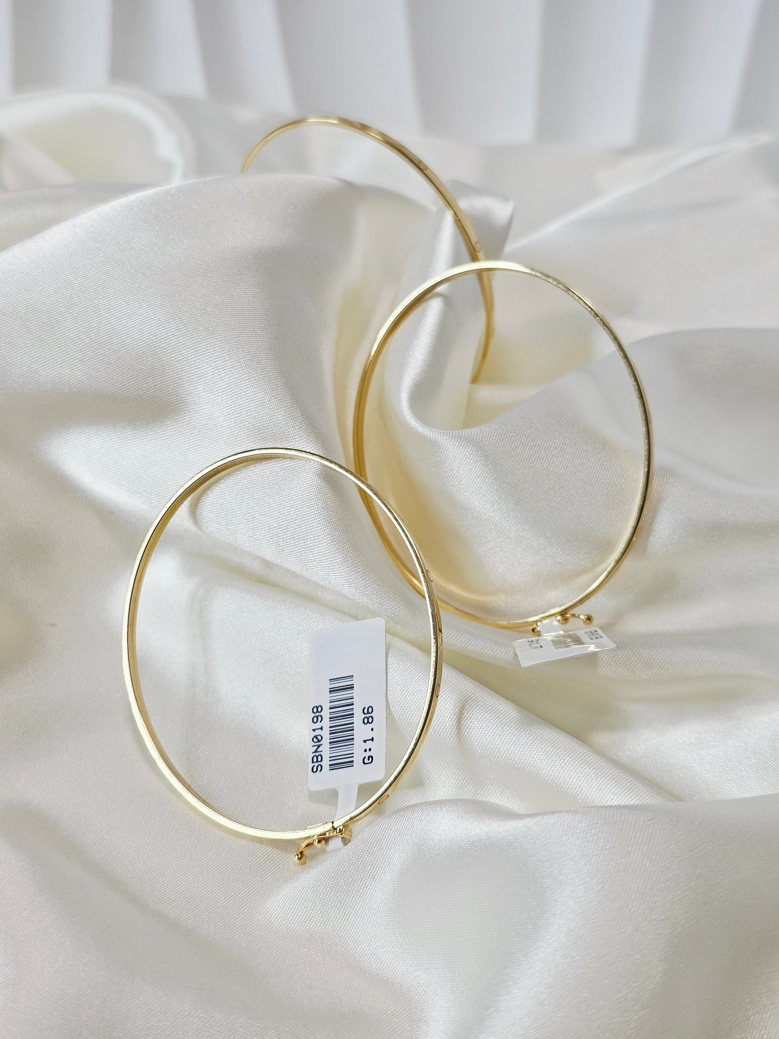 Thin Love Bangle