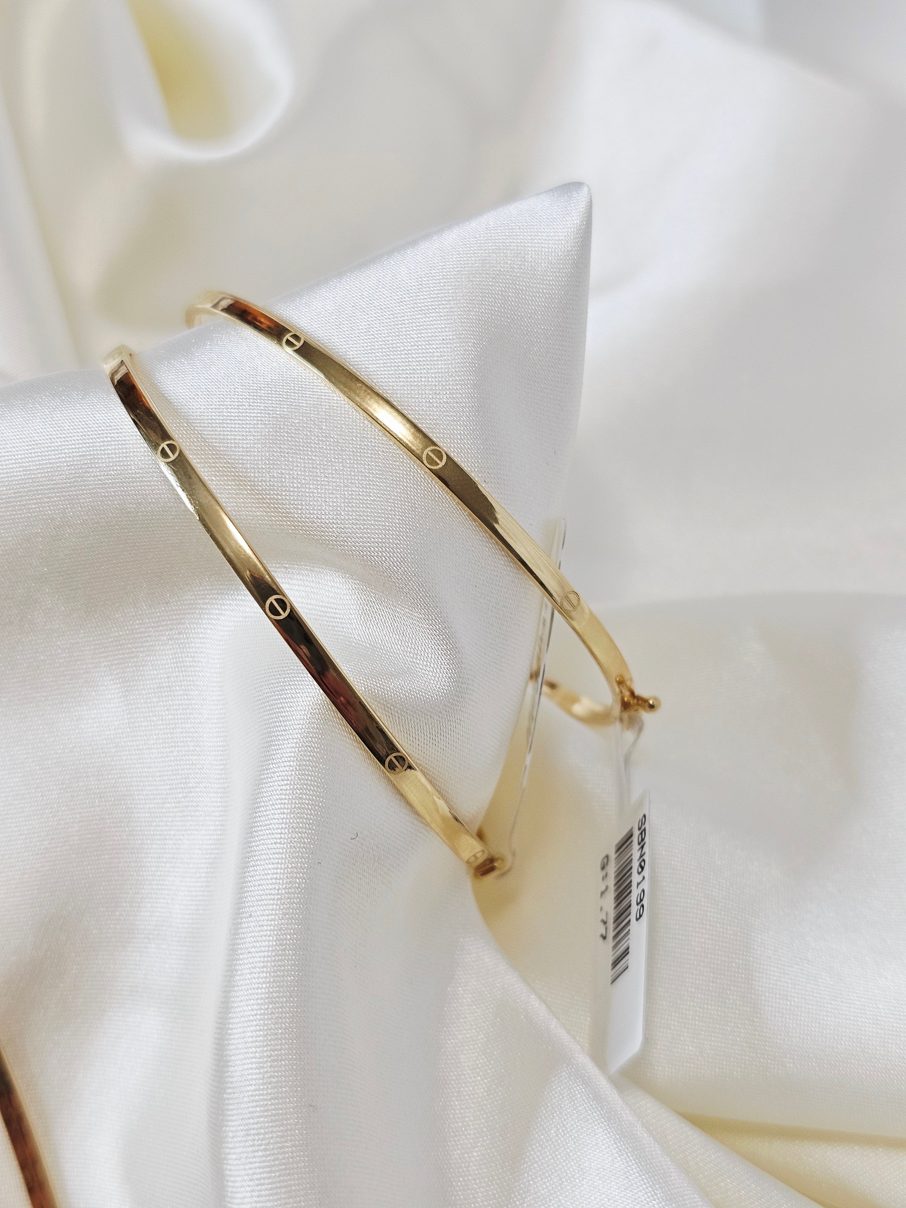 Thin Love Bangle