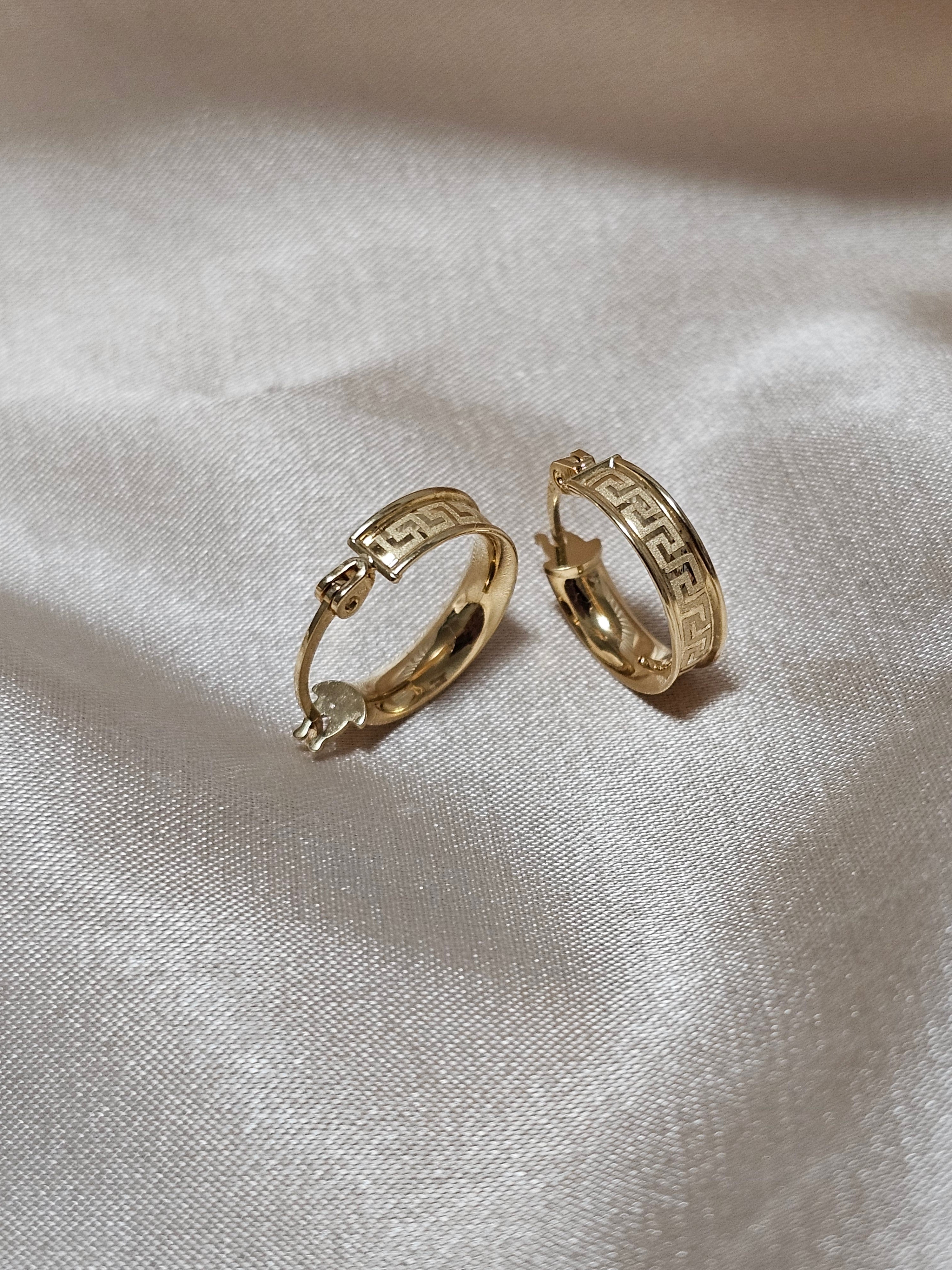 LOOP EARRINGS