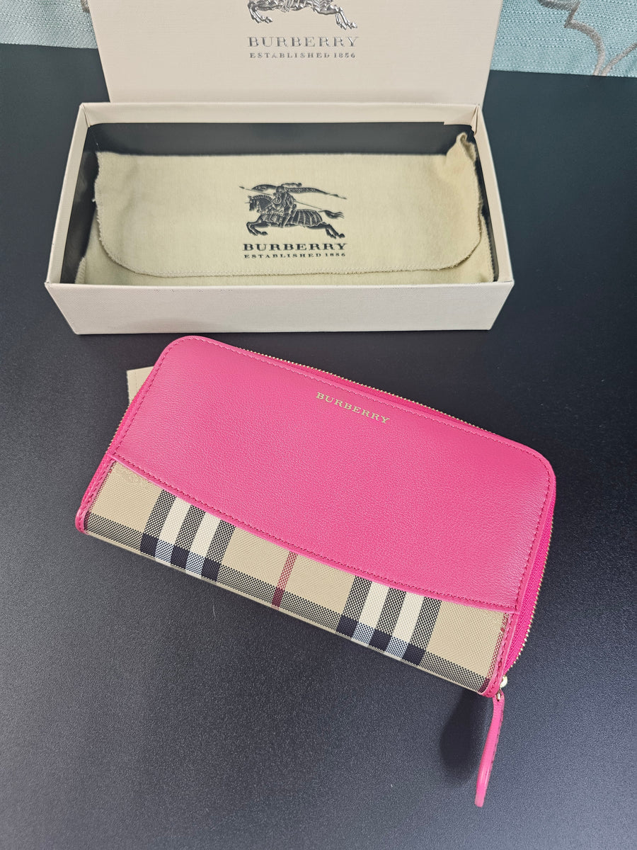 Burberry  Zippy Long Wallet