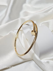 NAIL BANGLE 16'
