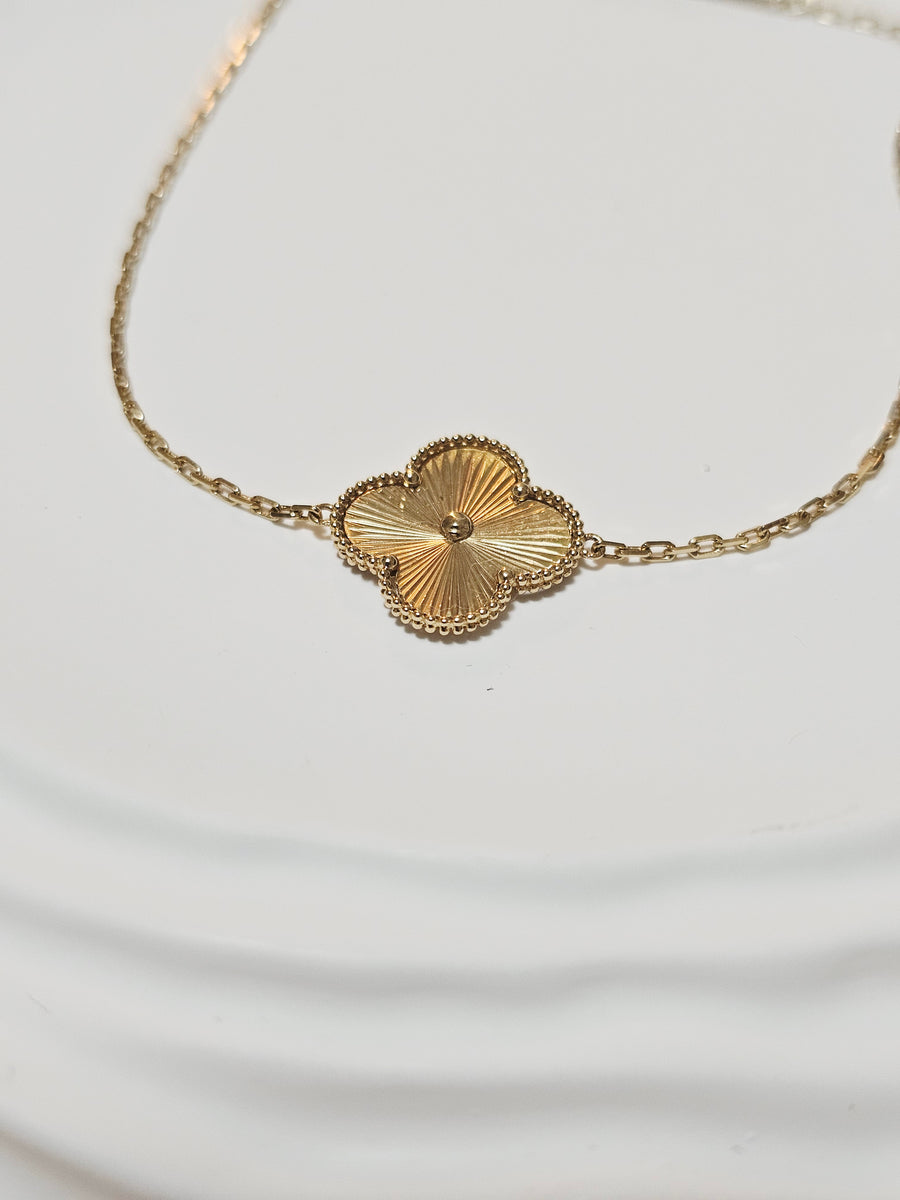 CLOVER BRACELETS
