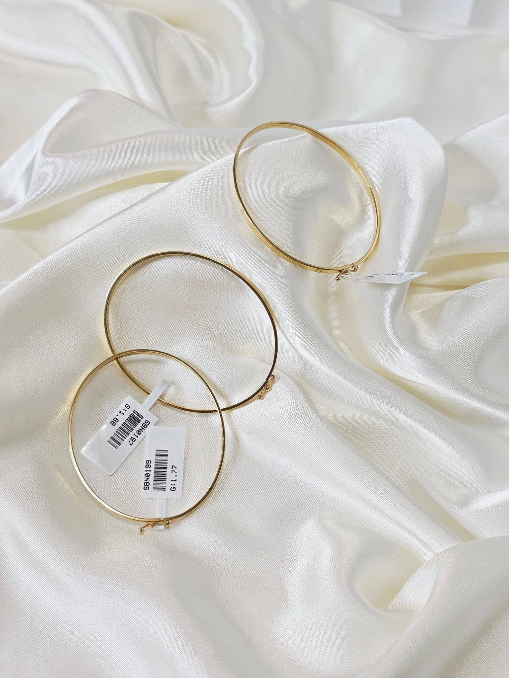 Thin Love Bangle